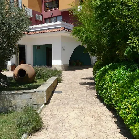 Marina Cape Apartment Aheloy